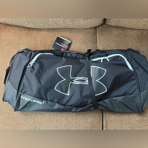 New in Originally Shipped Packaging Under Armour Undeniable II Large Duffle Bag
